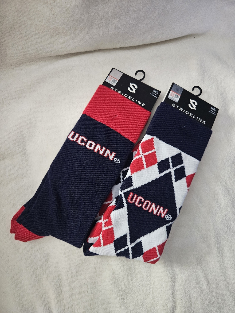 Strideline UConn Huskies Business Knit Crew Socks 2-Pair Pack NWT M/L